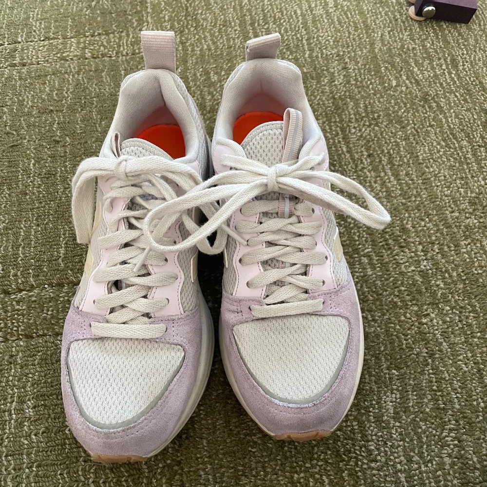 Veja Venturi sneakers